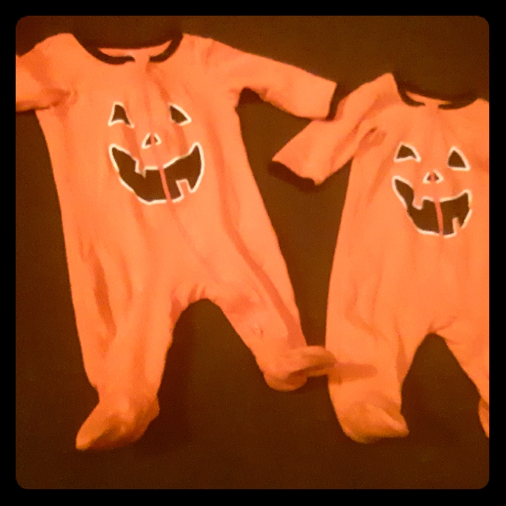 Halloween Twins Jack-O-Lantern  Jammies